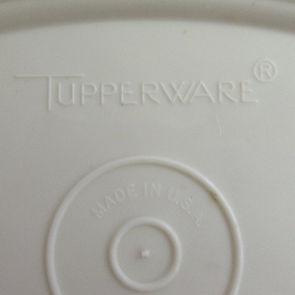 Tupperware Soap Dish Sponge Rest #804-2 Beige Plastic 3.5 x 3.75” Vintage - Picture 6 of 8